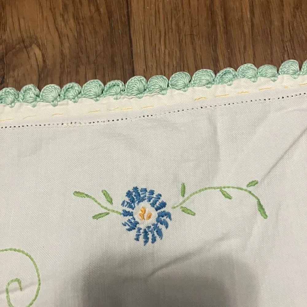 Vintage Handmade Linen Table-runner with Floral Design & Crochet Edge